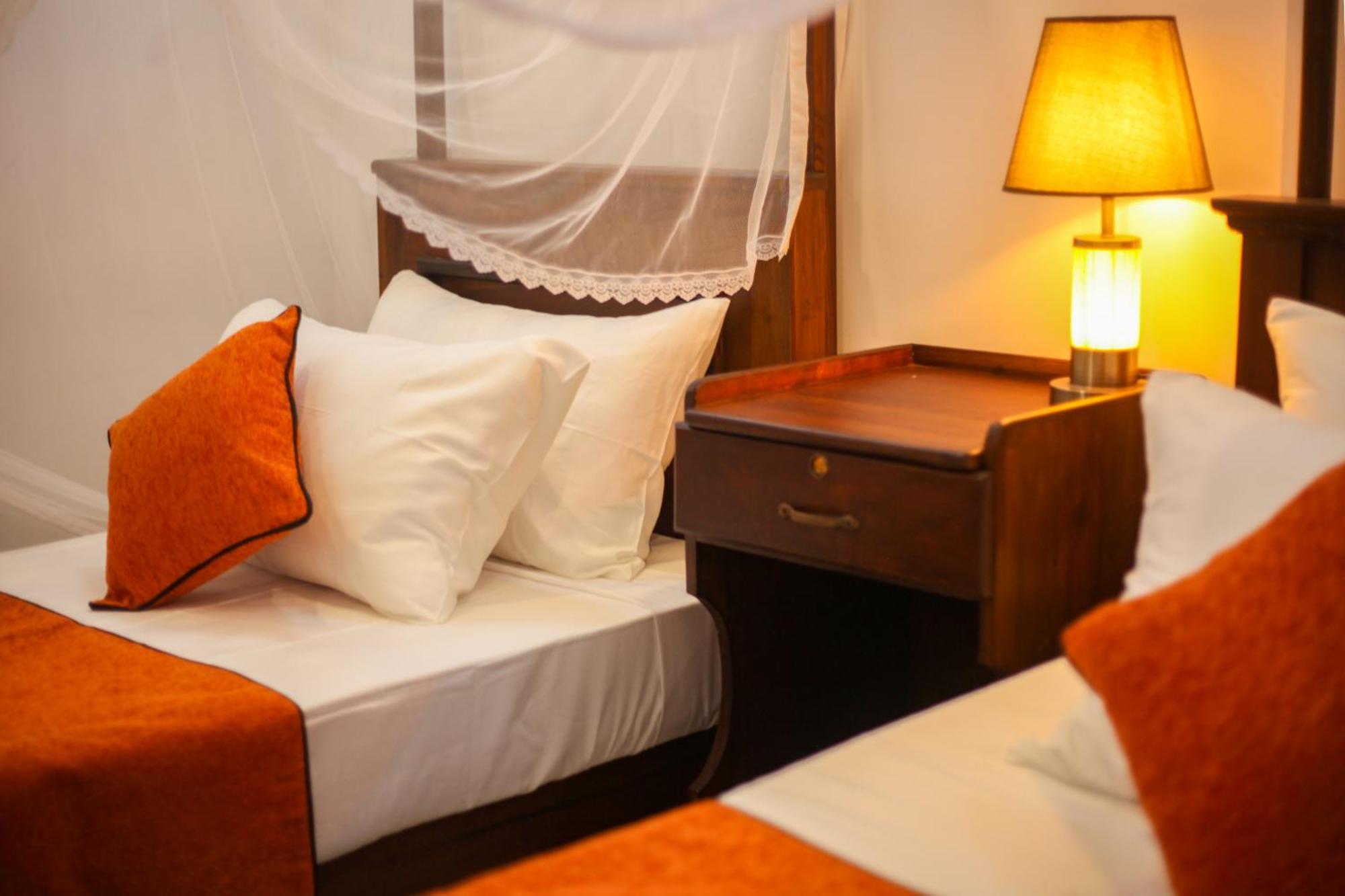 Mimoza Mirissa Bed & Breakfast Екстериор снимка