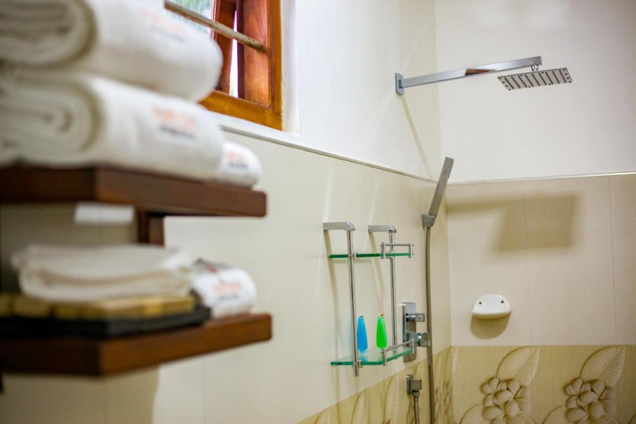 Mimoza Mirissa Bed & Breakfast Екстериор снимка
