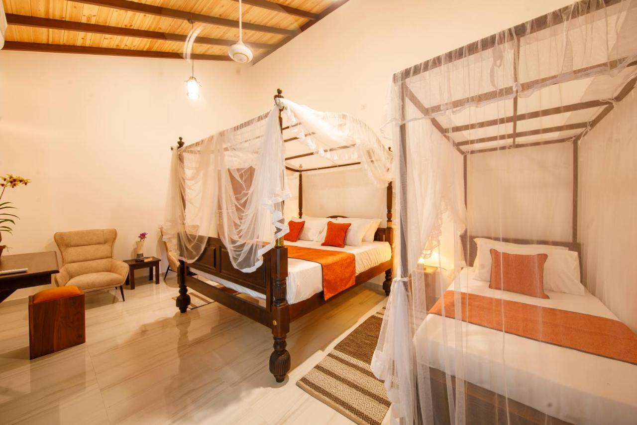 Mimoza Mirissa Bed & Breakfast Екстериор снимка